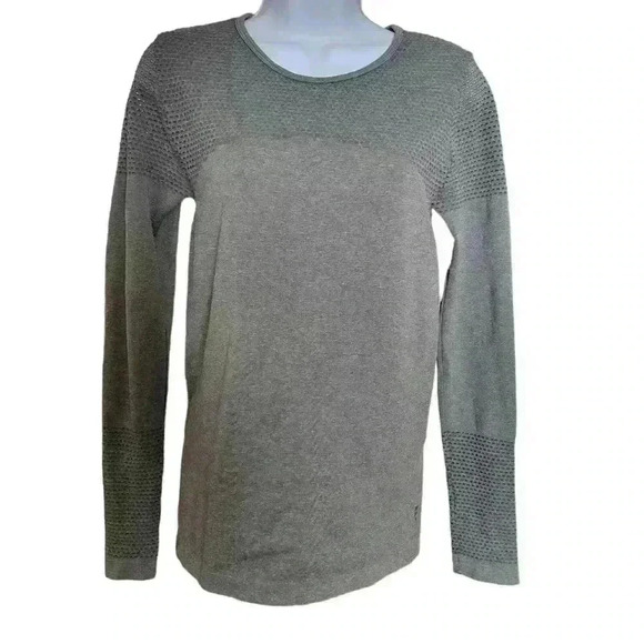 Fabletics Women's Musetta Grey Seamless Long Sleeve Top Size M - Picture 1 of 9